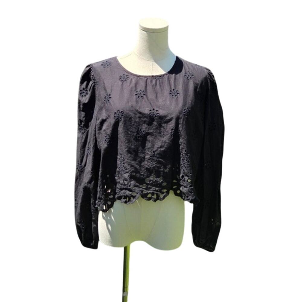American Eagle Black Long Sleeve Eyelet Crop Top Blouse Womens Size L